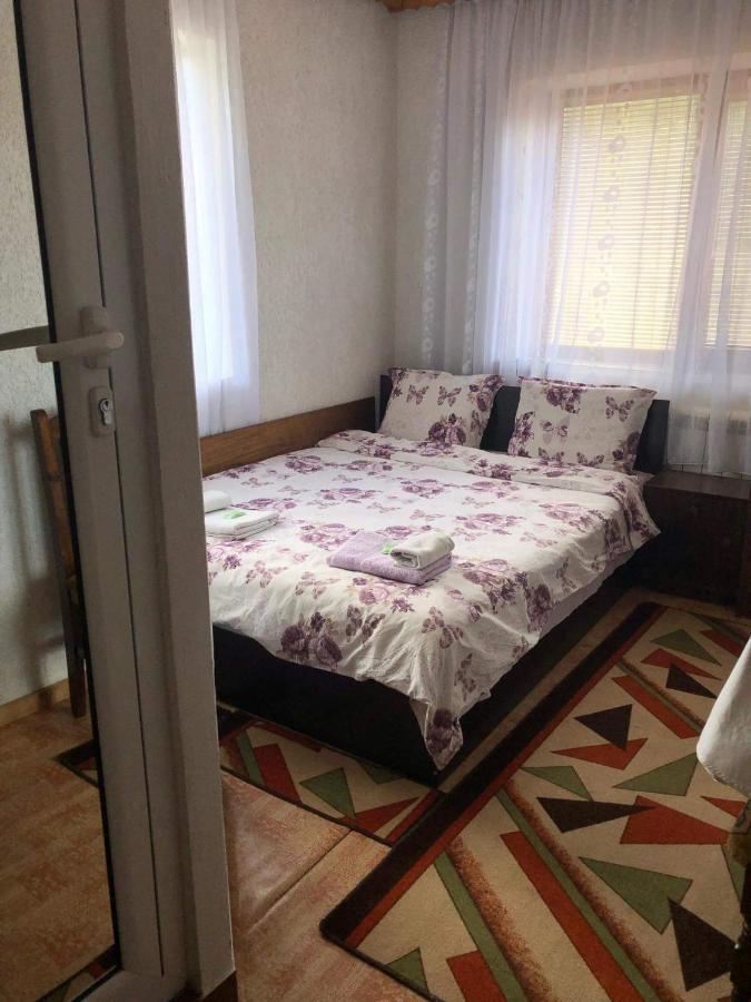 Guest House Denitsa Тріґрад Екстер'єр фото